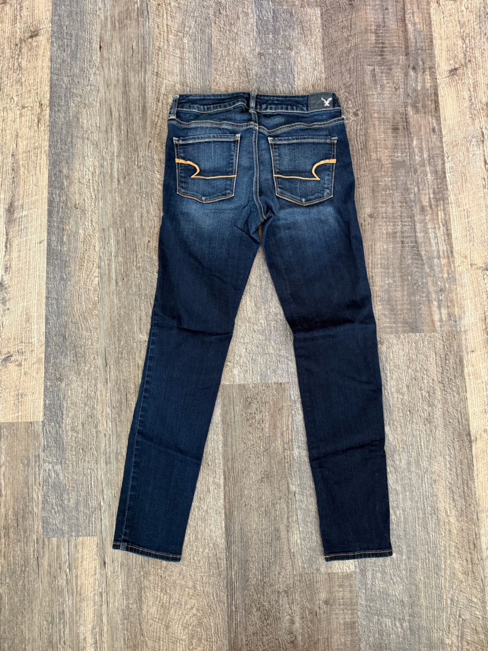 American Eagle Outfitters Dark Blue Faded Skinny Jeans AEO Denim Size 6 - Picture 4 of 12